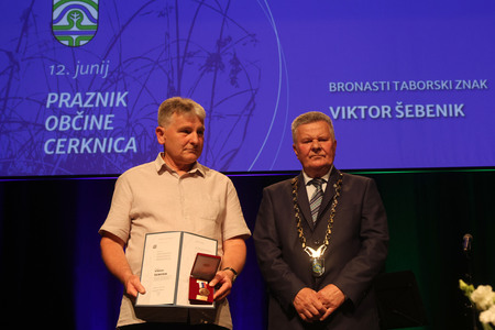 Slavnostna seja občinskega sveta občine Cerknica ob občinskem prazniku s podelitvijo priznanj 28 Foto Ljubo Vukelič